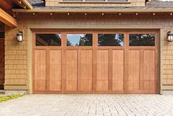 Racine USA Garage Doors Service Racine, WI 262-465-4260 - custom-side